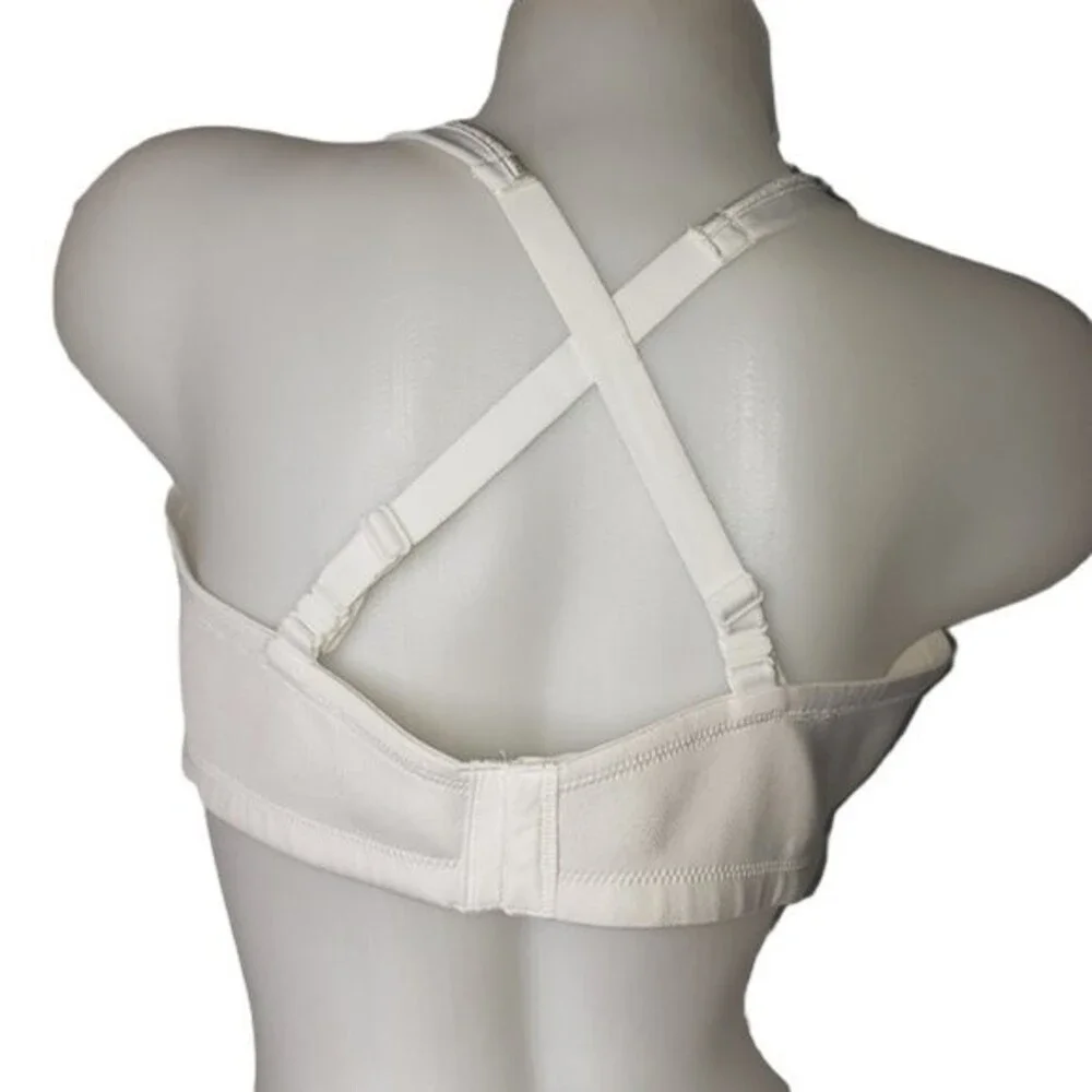 WHITE VANITY FAIR BODY CARESS WIRELESS BRA 42C